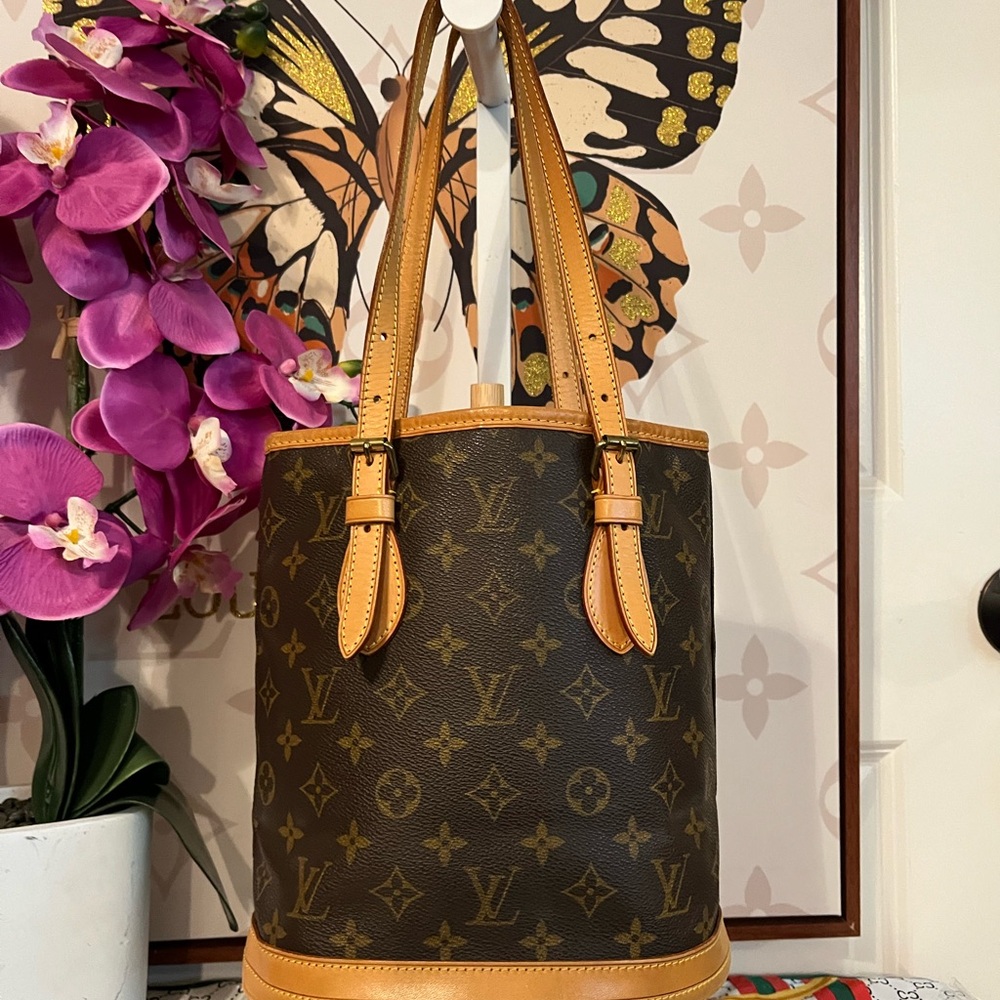 Louis Vuitton Tan and Brown Monogram Shoulder Bag